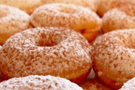 Gogosi pufoase cu scortisoara